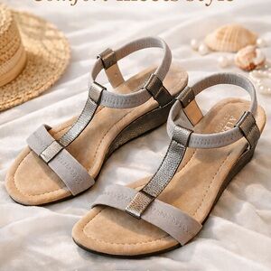 Aleani StepFlex Comfort Wedge Sandals – Taupe/Silver – Size 7